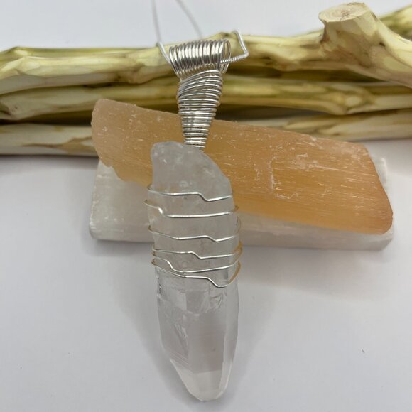 Handmade Jewelry - Natural XL Optical Lemurian Quartz Pendant  *DEEP LINES* (Reiki Infused)